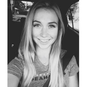 Meet your Posher, Claire